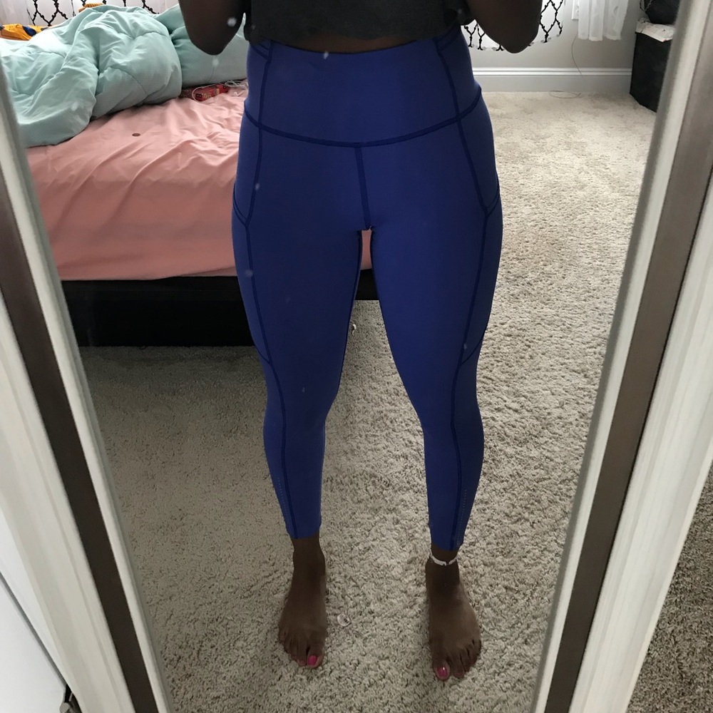 Lululemon high waisted cropped leggings w/pockets